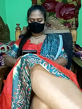 Idhika Paul online show from 02.26.25