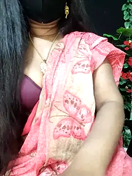 Idhika Paul online show from 10.09.25