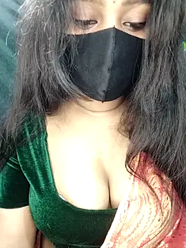 Idhika Paul online show from 11.20.25