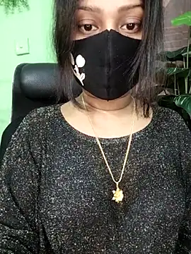 Idhika Paul online show from 12.22.25