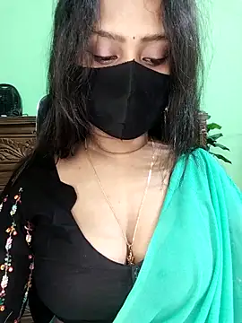 Idhika Paul online show from 03.22.26