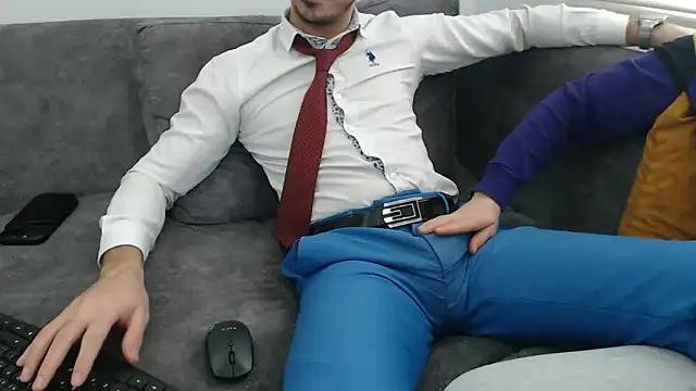 Snapshot of Naughtb0y chatting on 02.01.26 Naughtb0y online show from 02.01.26