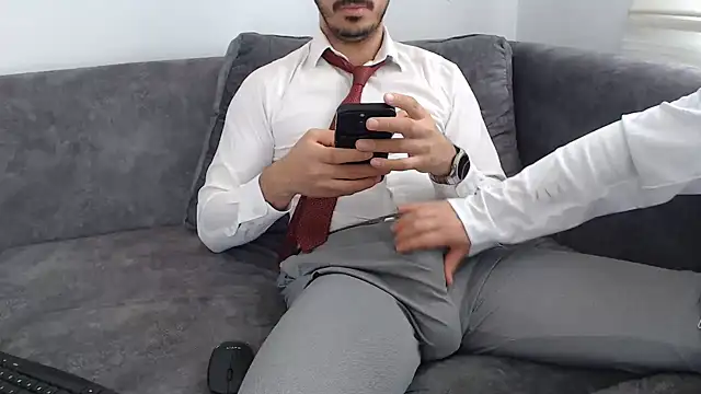 Snapshot of Naughtb0y chatting on 05.22.26 Naughtb0y online show from 05.22.26
