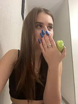 Milkissss online show from 01.31.25