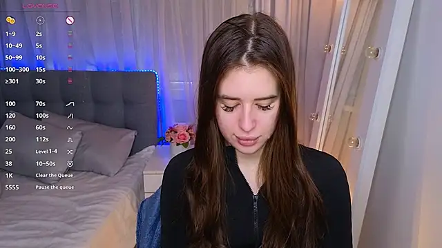 Snapshot of Milkissss chatting on 02.11.26 Milkissss online show from 02.11.26