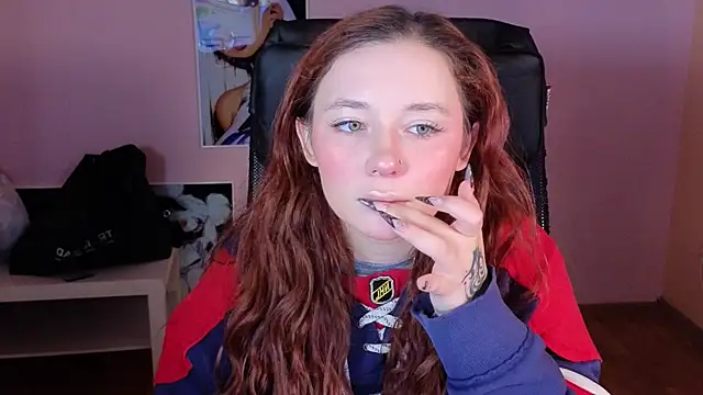 carolina elf online show from 12.20.24