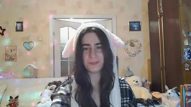 INELIKA online show from 11.04.25