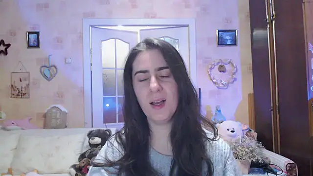 INELIKA online show from 11.18.25