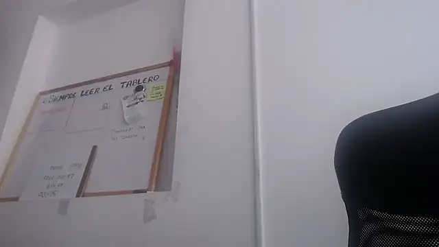 Siren Indira online show from 03.08.25