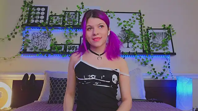 Snapshot of Katya_Zaitseva chatting on 02.06.25 Katya Zaitseva online show from 02.06.25