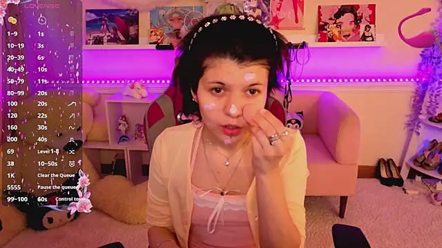 Snapshot of Katya_Zaitseva chatting on 06.04.26 Katya Zaitseva online show from 06.04.26