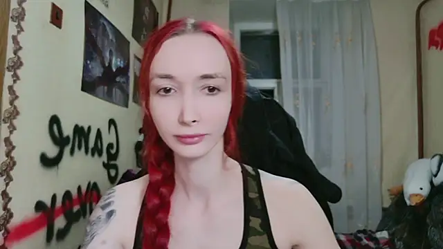 Snapshot of Roxy_Silver chatting on 05.13.26 Roxy Silver online show from 05.13.26