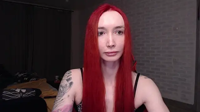 Snapshot of Roxy_Silver chatting on 05.21.26 Roxy Silver online show from 05.21.26