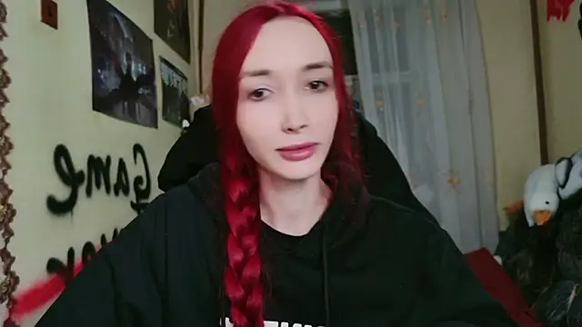 Snapshot of Roxy_Silver chatting on 05.29.26 Roxy Silver online show from 05.29.26