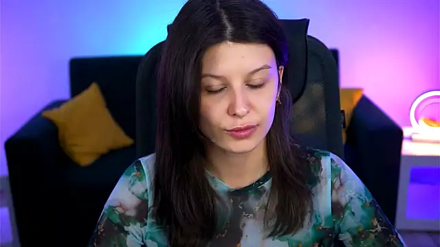 NicoleMun online show from 03.04.25