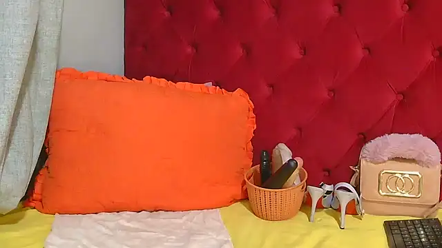 Snapshot of punkyxxx chatting on 03.27.26 punkyxxx online show from 03.27.26