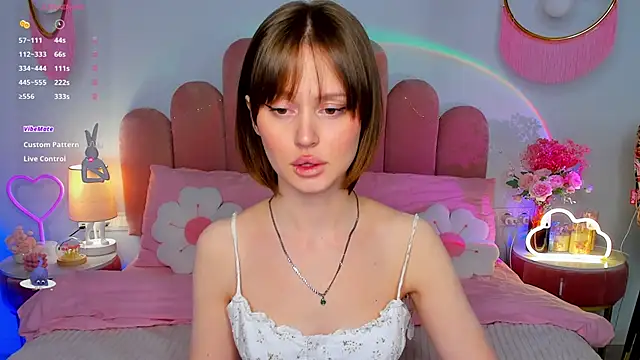 MaryLew online show from 11.21.25