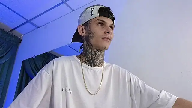 Stuart Boy  online show from 02.19.25