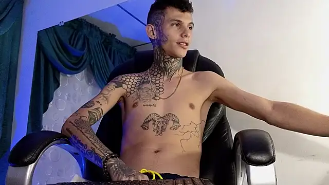 Stuart Boy  online show from 02.24.25