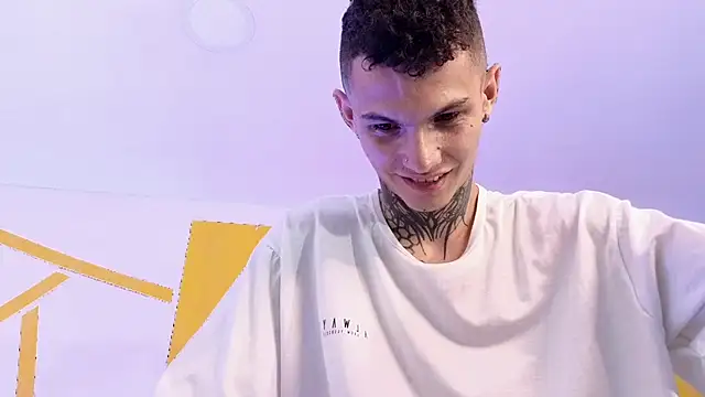 Stuart Boy  online show from 03.02.25