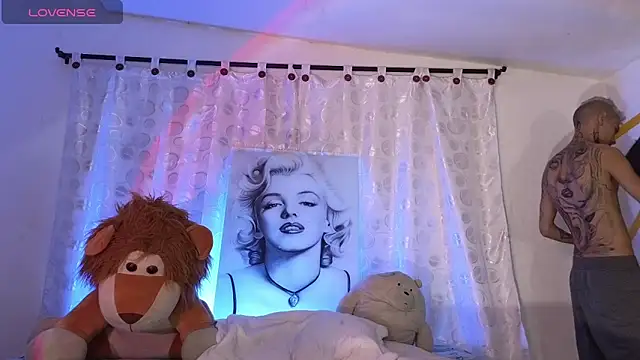 Stuart Boy  online show from 03.08.25