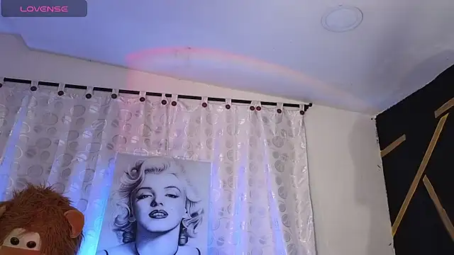 Stuart Boy  online show from 03.08.25