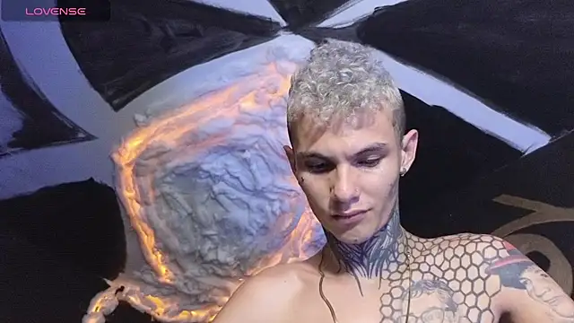 Stuart Boy  online show from 03.12.25