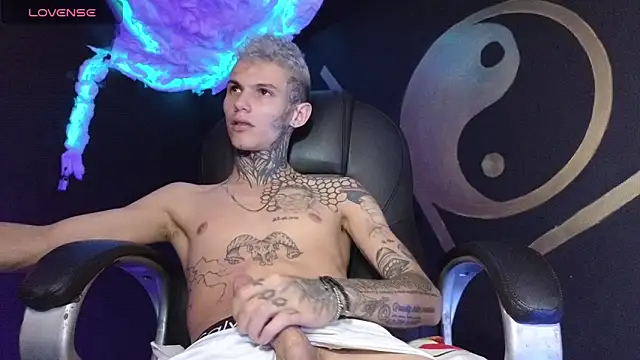 Stuart Boy  online show from 03.13.25