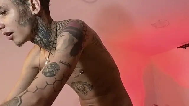 Stuart Boy  online show from 10.04.25