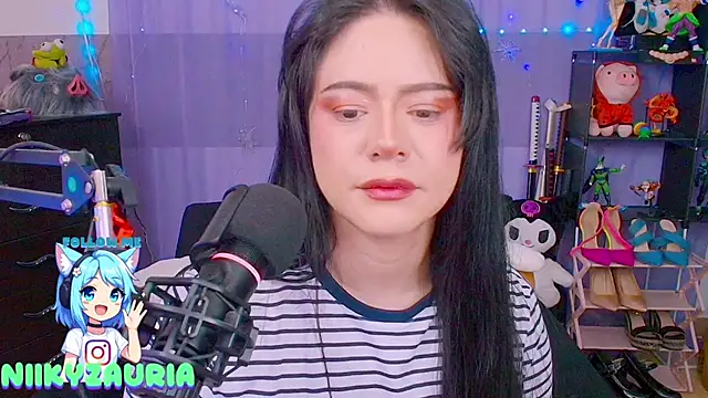 Snapshot of _niiky chatting on 02.05.26 niiky online show from 02.05.26