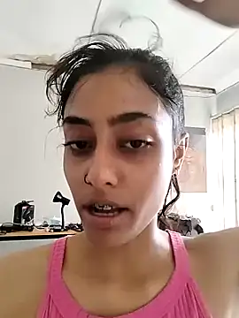 cleopatra-phaedra online show from 12.10.24