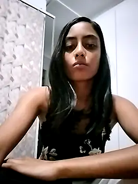 cleopatra-phaedra online show from 03.14.25