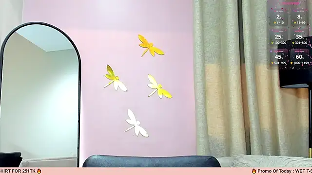  LaraMom  online show from 03.15.25