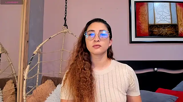  LaraMom  online show from 10.20.25