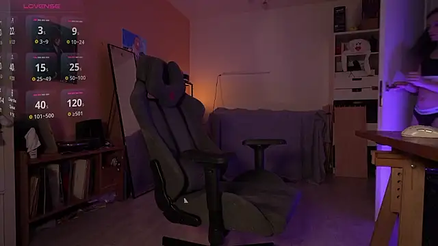 MagicFemboy online show from 03.20.26