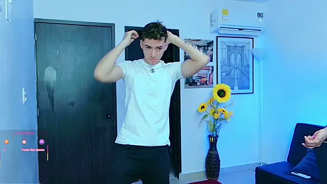 Boysgang sex online show from 03.10.26