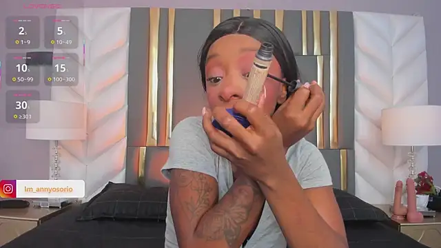 Anny osorio online show from 11.19.25