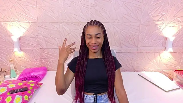 Snapshot of Amarantha_love69 chatting on 09.15.25 Amarantha love69 online show from 09.15.25