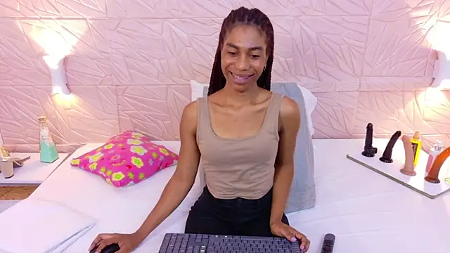 Snapshot of Amarantha_love69 chatting on 10.11.25 Amarantha love69 online show from 10.11.25