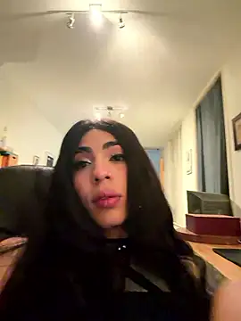 Snapshot of babybriexxx chatting on 01.11.26 babybriexxx online show from 01.11.26
