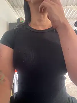 lulu kis online show from 12.22.25