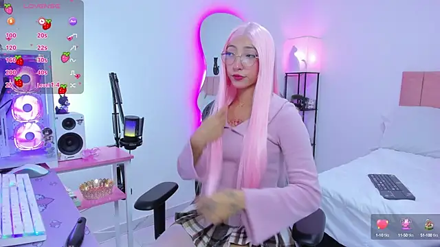 MarianaBranzz online show from 10.02.25