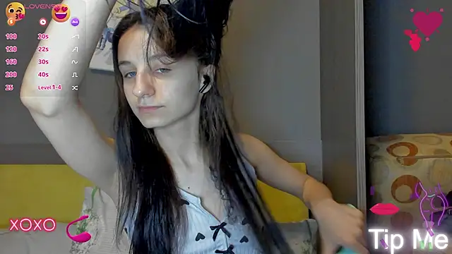  Nika Kik online show from 03.04.25