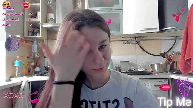  Nika Kik online show from 03.07.25