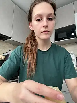 Snapshot of DakotaGercy chatting on 02.26.26 DakotaGercy online show from 02.26.26