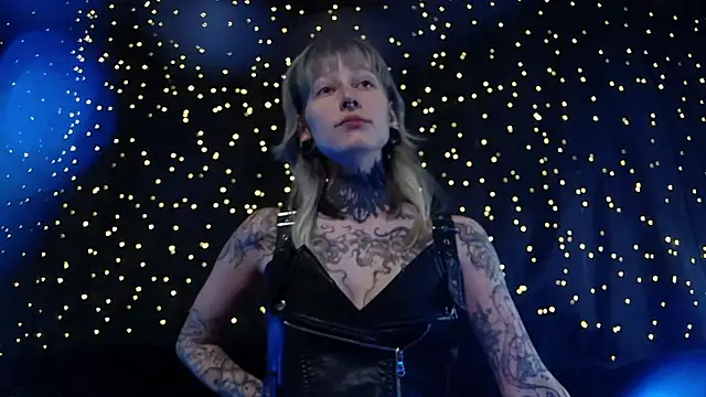 Snapshot of Littlespacemouse chatting on 03.02.26 Littlespacemouse online show from 03.02.26