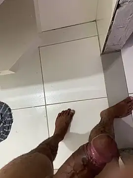 Snapshot of bahlix chatting on 09.18.25 bahlix online show from 09.18.25