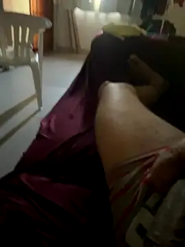 Snapshot of bahlix chatting on 10.26.25 bahlix online show from 10.26.25