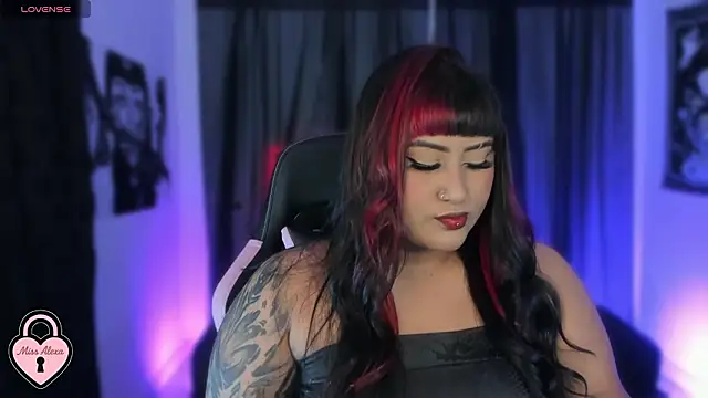 Snapshot of Tellme_Alexa chatting on 01.17.26 Tellme Alexa online show from 01.17.26