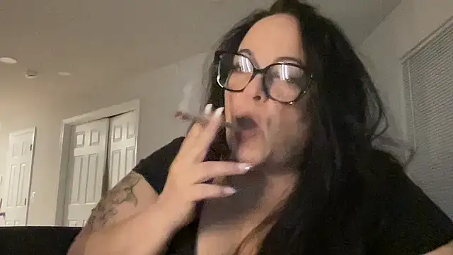 Snapshot of CarissmaDeLuca chatting on 02.21.26 CarissmaDeLuca online show from 02.21.26